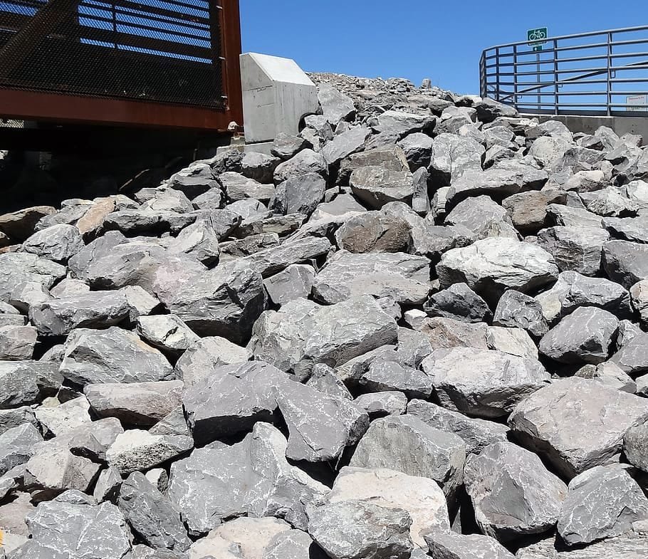 BOULDERS